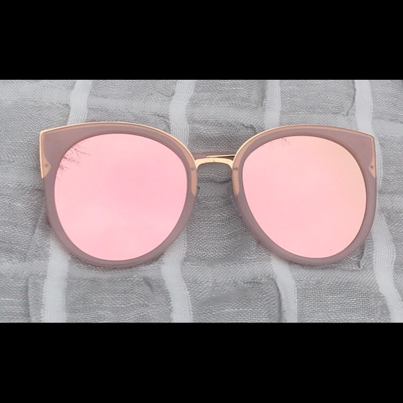 WILA Accessories - Mirrored Cat Eye Pink Sunglasses